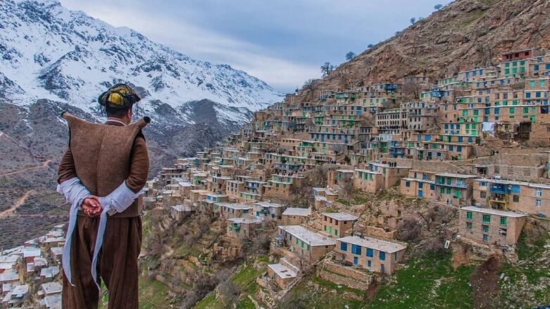 کردستان: آبشارها و روستاهای پنهان